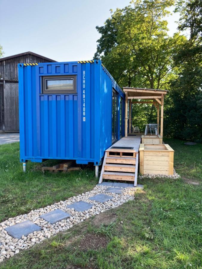 Tiny House Im Seecontainer Mit Parkplatz, Glasfaser, Netflix, Veranda Und Gehobener Ausstattung Coburg Luaran gambar